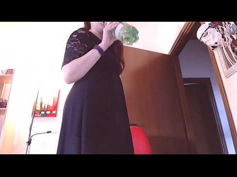 ❤️ Submisívna otrokyňa, ktorá miluje špinavé a šťavnaté nohavičky, je po zhliadnutí tohto videa nútená masturbovať! ️❌ Sex video na sk.oldsex.ru
