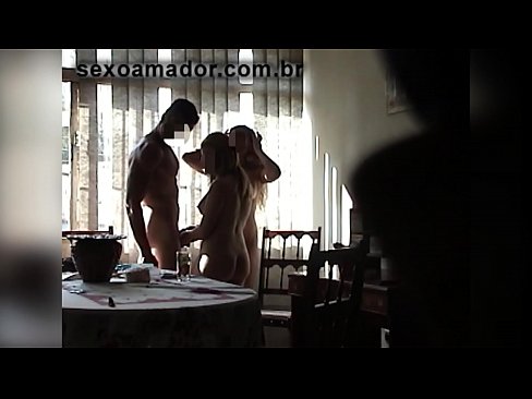❤️ Sex kamarátky pozývajú obrovského muža a trojku s ním ️❌ Sex video na sk.oldsex.ru