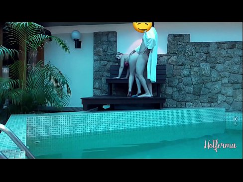 ❤️ Šéf pozve slúžku k bazénu, ale neodolala horúcemu ️❌ Sex video na sk.oldsex.ru